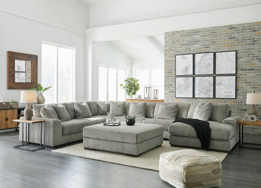 21105 OVERSIZED SECTIONAL